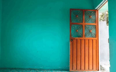 7 Unique and Effective Ways to Be Happy Alone